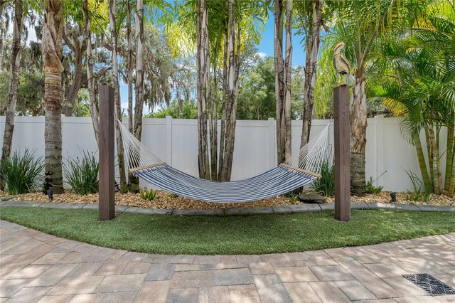 808 RUSTIC OAKS DRIVE, Palm Harbor, FL 34684