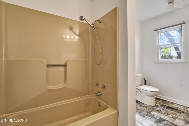 70 Westwind Drive, Crossville, TN 38555