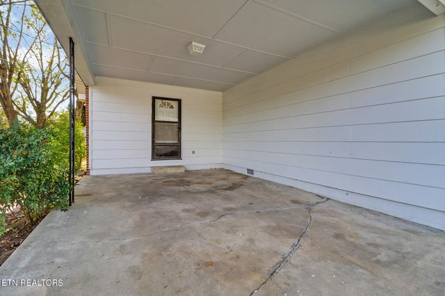 70 Westwind Drive, Crossville, TN 38555