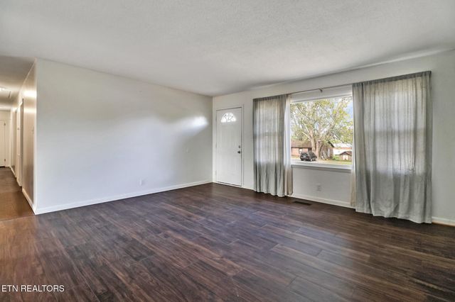 70 Westwind Drive, Crossville, TN 38555