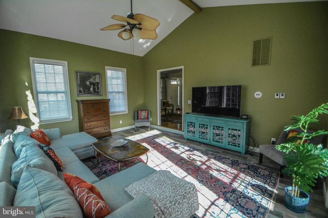 104 CAMP DAVID RD, Wilmington, DE 19810