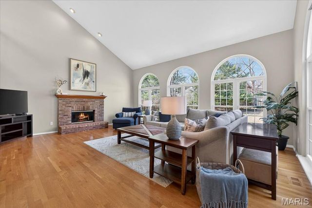 631 Loehr Estates Drive, Ballwin, MO 63021