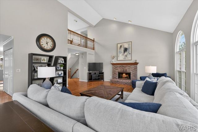 631 Loehr Estates Drive, Ballwin, MO 63021