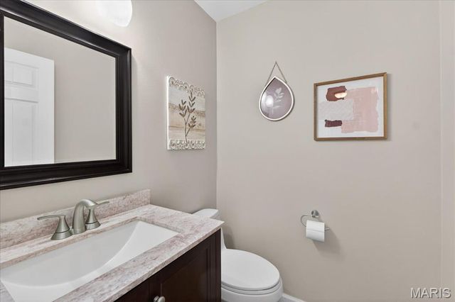 631 Loehr Estates Drive, Ballwin, MO 63021