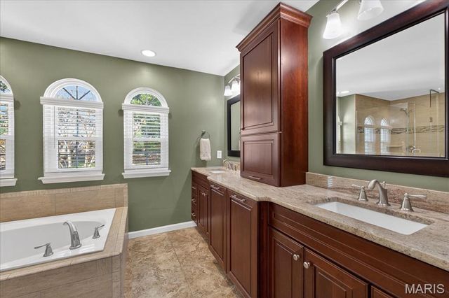 631 Loehr Estates Drive, Ballwin, MO 63021