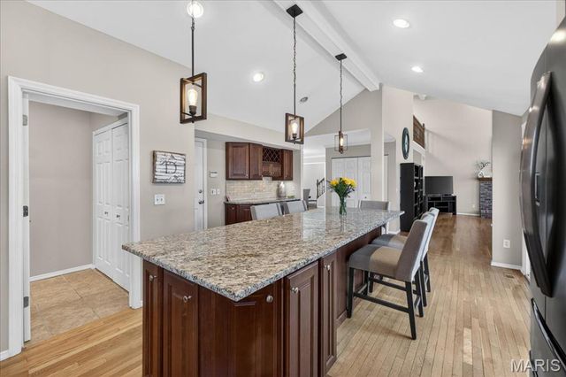 631 Loehr Estates Drive, Ballwin, MO 63021