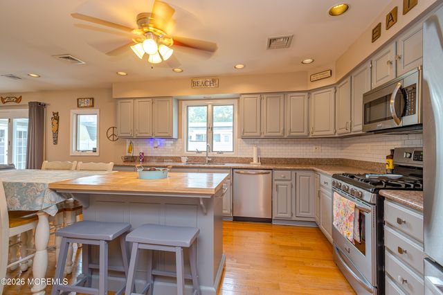 965 Beacon Avenue, Brick, NJ 08723