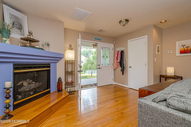 965 Beacon Avenue, Brick, NJ 08723