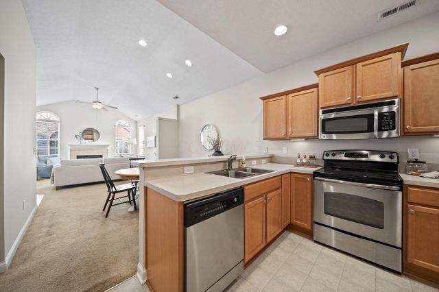 6295 Donegan Way, Dublin, OH 43016