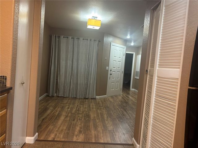 1541 Linnbaker Lane 202, Las Vegas, NV 89110