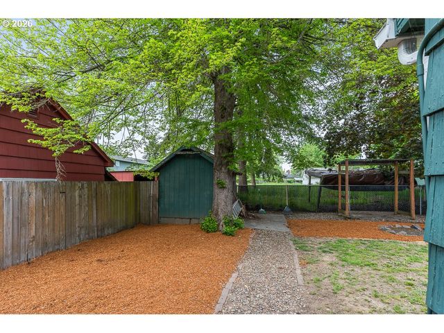 1189 Ne TURNER Dr, Hillsboro, OR 97124