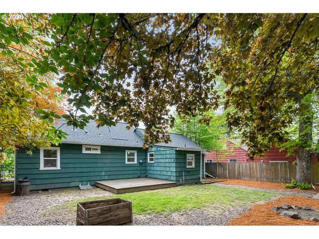 1189 Ne TURNER Dr, Hillsboro, OR 97124