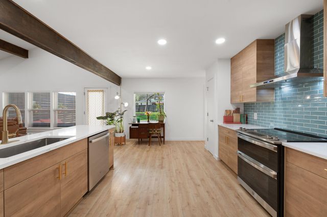 116 Southcross RD, Georgetown, TX 78628