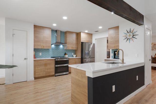 116 Southcross RD, Georgetown, TX 78628