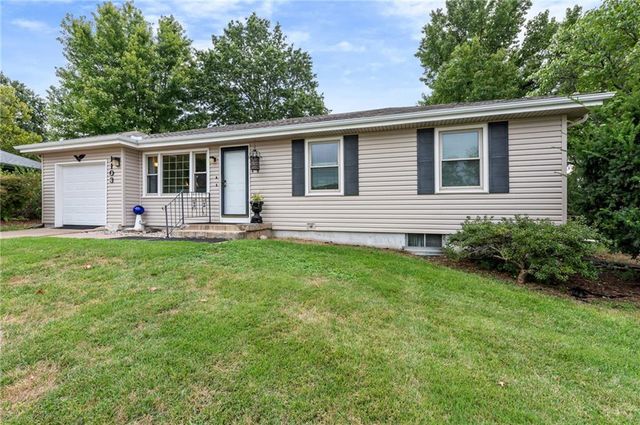 1103 W Ashbury Street, Olathe, KS 66061