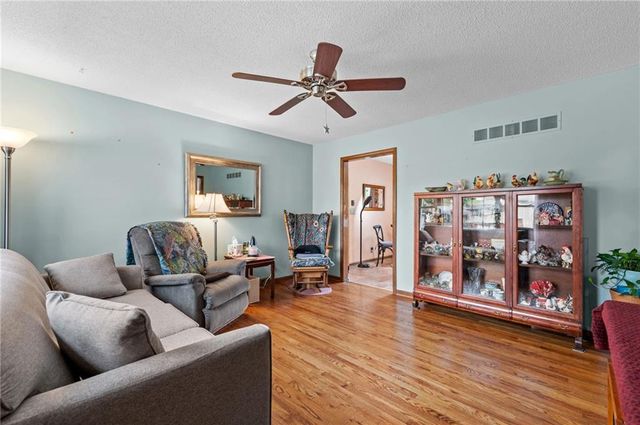 1103 W Ashbury Street, Olathe, KS 66061