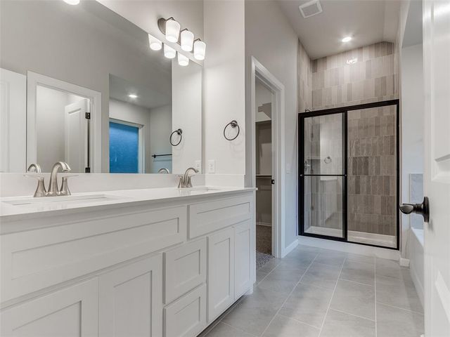 11600 SW 15th Terrace, Yukon, OK 73099