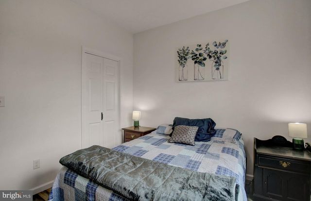 1311 MARVIC DR., Chambersburg, PA 17202