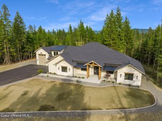 11618 N FOXHOLE RD, Hayden, ID 83835