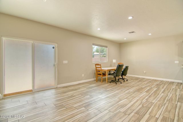 3304 E Elida Street, Tucson, AZ 85716