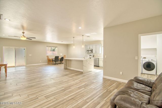 3304 E Elida Street, Tucson, AZ 85716