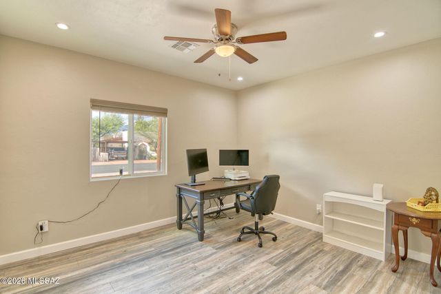 3304 E Elida Street, Tucson, AZ 85716