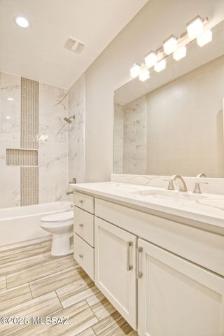 3304 E Elida Street, Tucson, AZ 85716