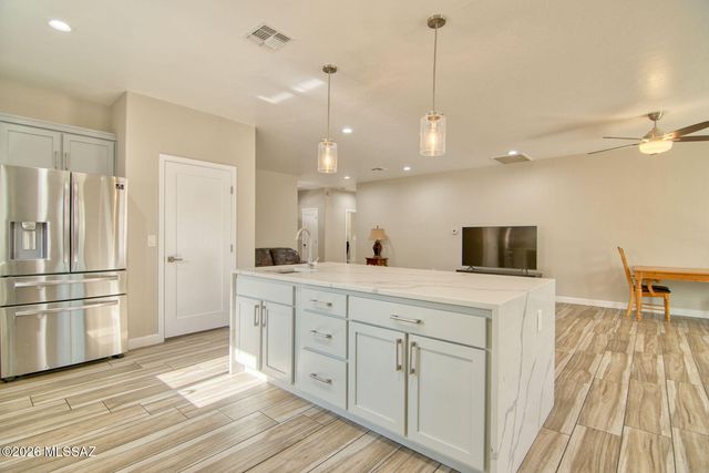 3304 E Elida Street, Tucson, AZ 85716