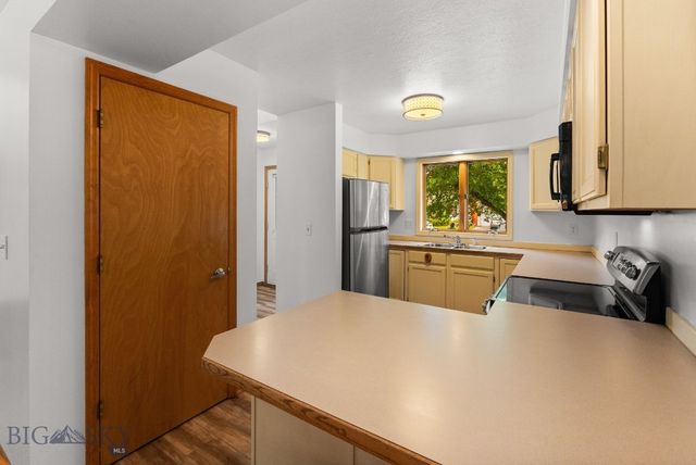 707 S 15th Avenue, Bozeman, MT 59715