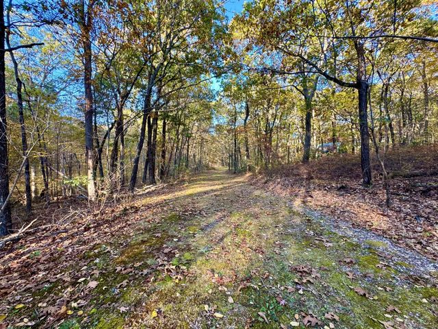 Mountain Laurel Drive, Middletown, CT 06457