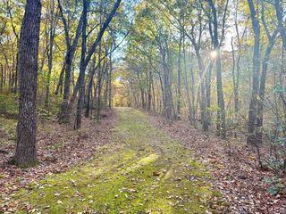 Mountain Laurel Drive, Middletown, CT 06457