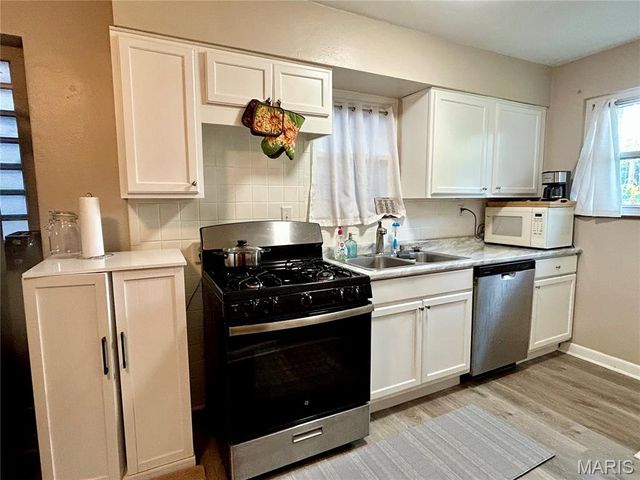 3823 Michigan Avenue, St Louis, MO 63118