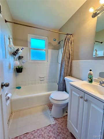 3823 Michigan Avenue, St Louis, MO 63118