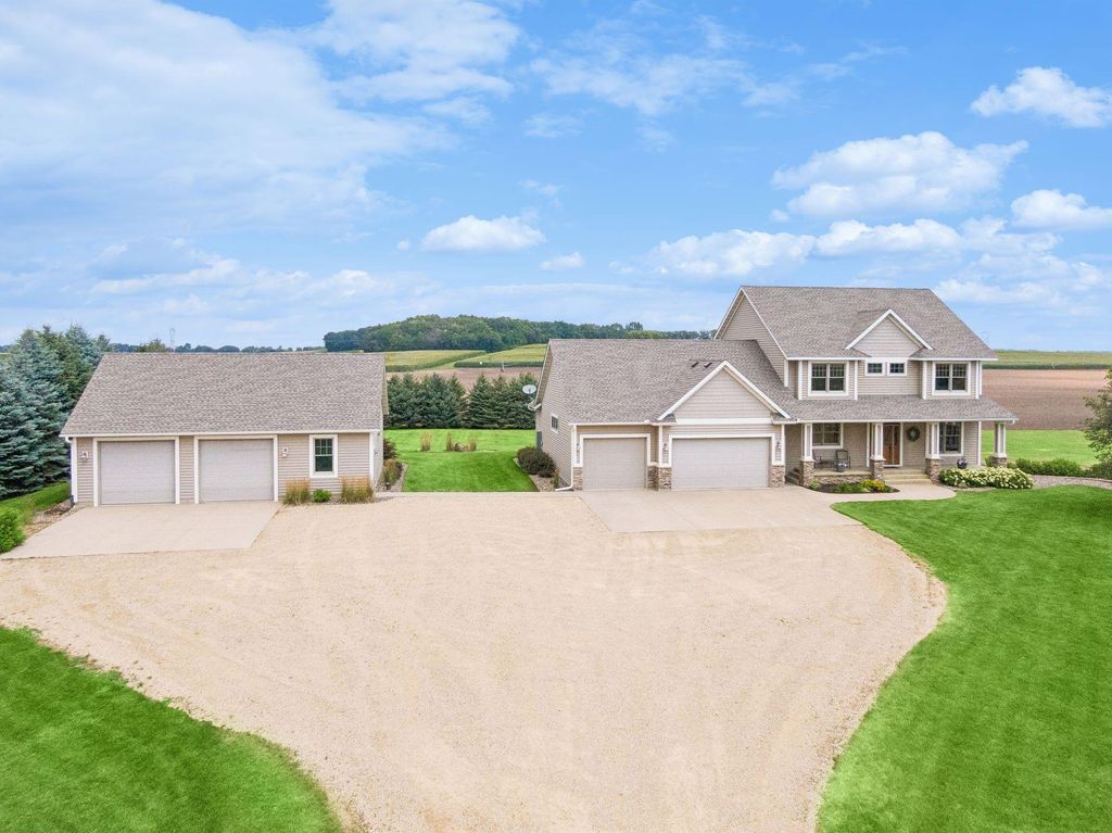 11013 220th Street E, Hastings, MN 55033