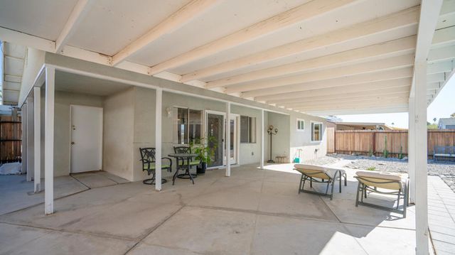 43255 Illinois Avenue, Palm Desert, CA 92211