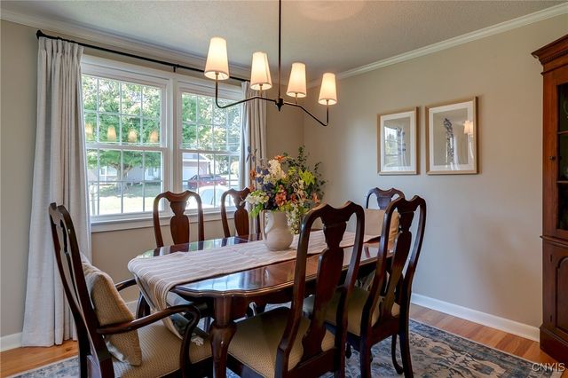 8228 Exeter Drive, Lysander, NY 13027