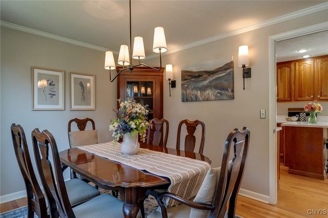 8228 Exeter Drive, Lysander, NY 13027