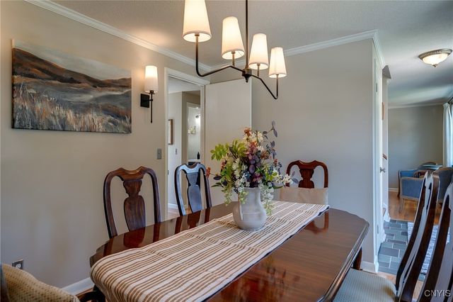 8228 Exeter Drive, Lysander, NY 13027