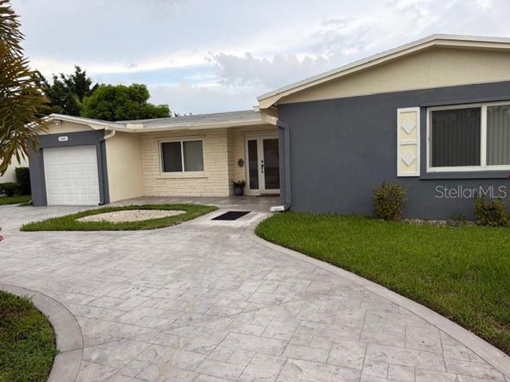 Image 3 of property listing at 240 NW 78TH TERRACE, Margate, FL 33063