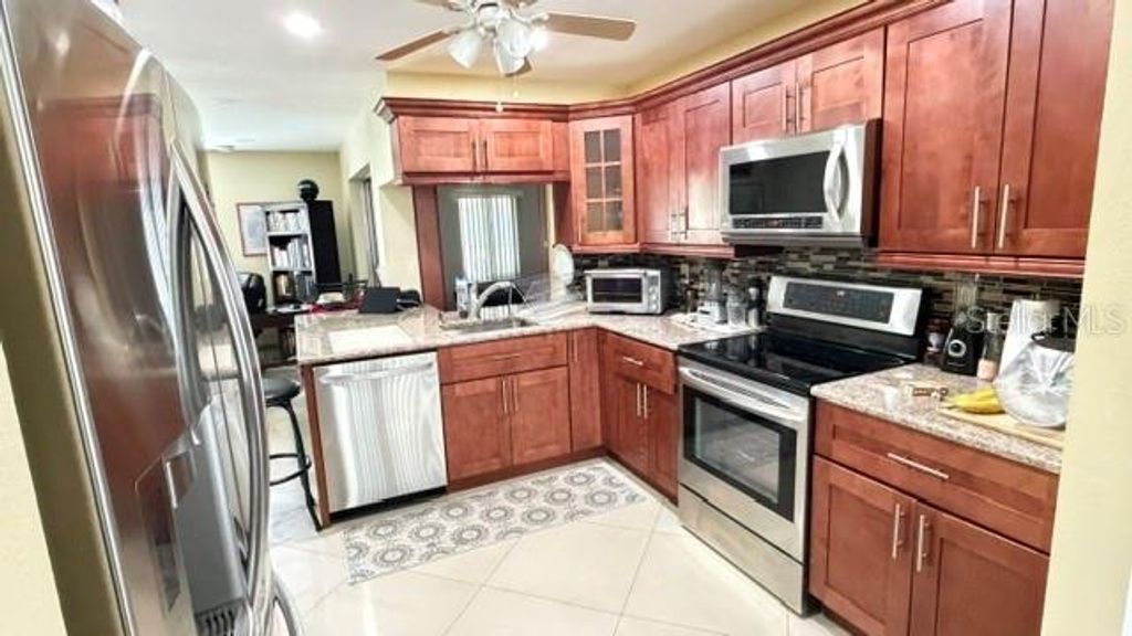 Image 10 of property listing at 240 NW 78TH TERRACE, Margate, FL 33063