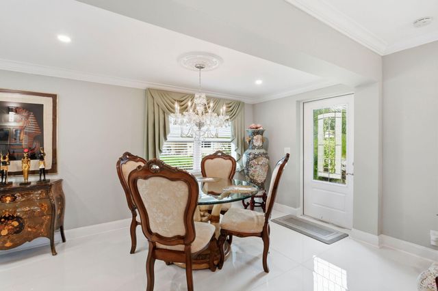 218 Cardinal Lane, Delray Beach, FL 33445