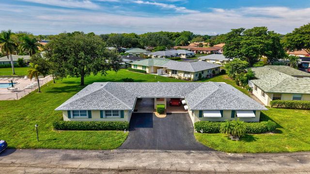 218 Cardinal Lane, Delray Beach, FL 33445