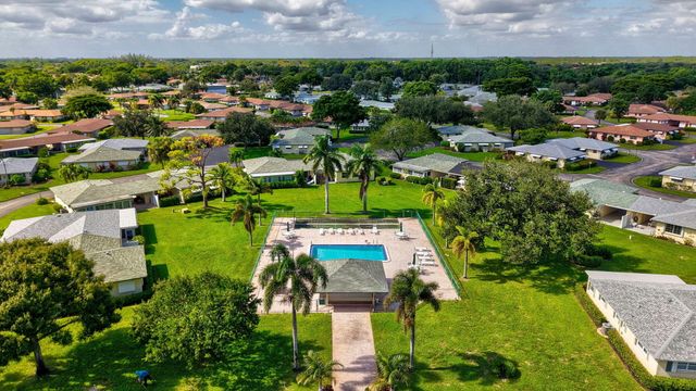 218 Cardinal Lane, Delray Beach, FL 33445