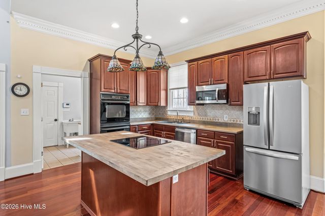1957 Hilltop Road, Raleigh, NC 27610