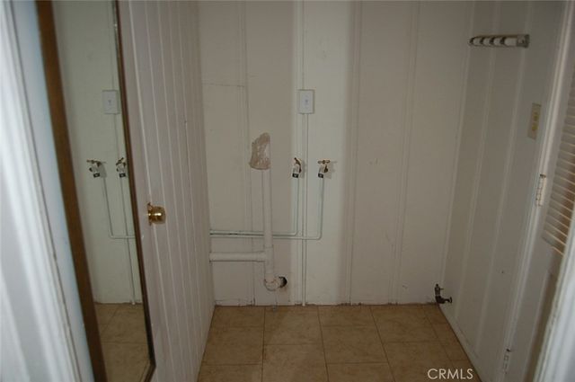 690 Ca-138, Crestline, CA 92325