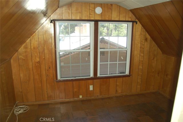 690 Ca-138, Crestline, CA 92325