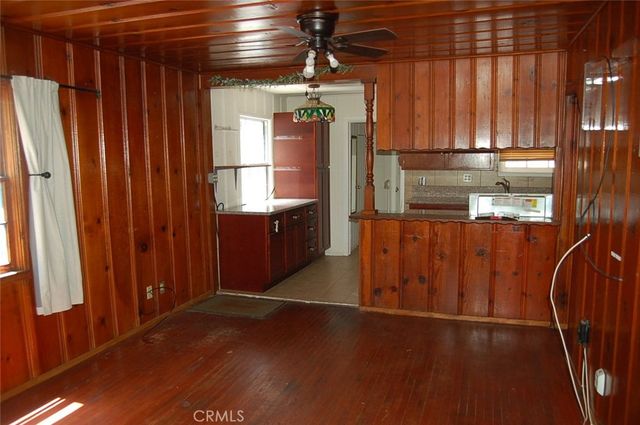 690 Ca-138, Crestline, CA 92325