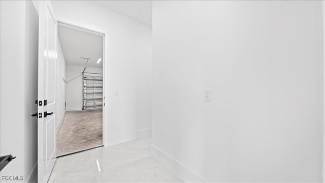 526 SE 4th ST, Cape Coral, FL 33990