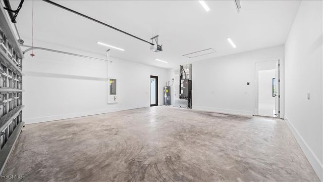 526 SE 4th ST, Cape Coral, FL 33990