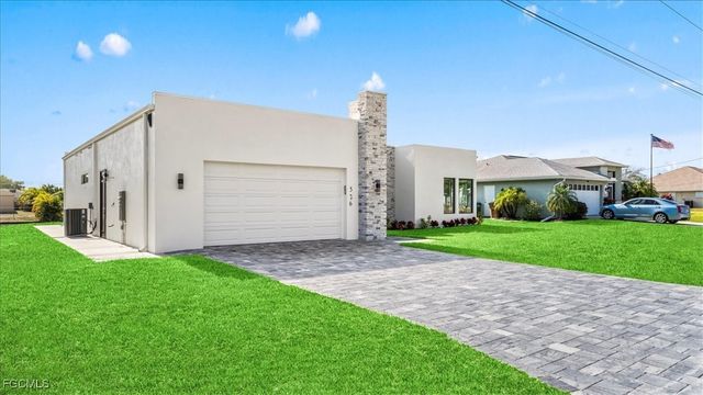 526 SE 4th ST, Cape Coral, FL 33990